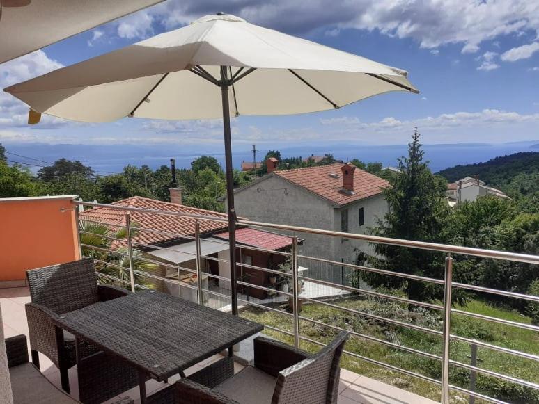 Apartments Ljubas II Opatija Veprinac Exterior photo